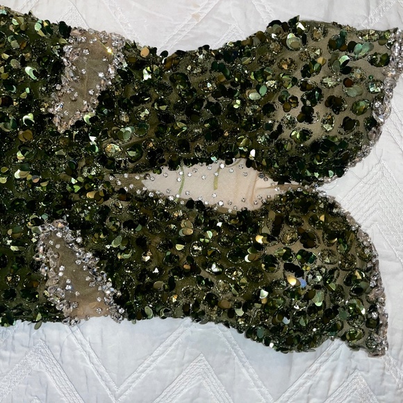 Custom beaded dress - Picture 2 of 7